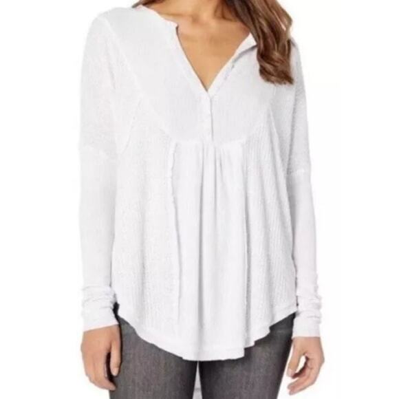 FREE PEOPLE TOP M LEO HENLEY THERMAL SHIRT WAFFLE KNIT WHITE BABYDOLL BOHO CHIC - Picture 1 of 9